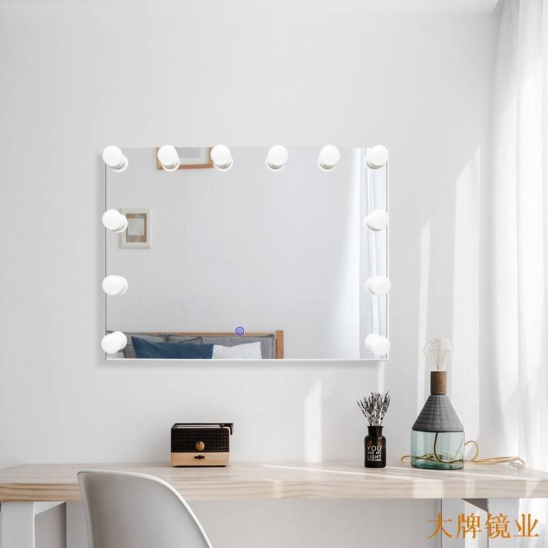 好莱坞智能灯泡镜 好莱坞智能灯泡镜