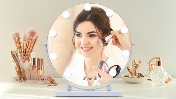 旺财28-12年专注化妆镜生产制造厂家